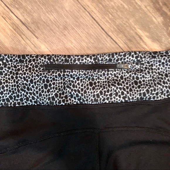 Nike Dri-Fit Athletic Leggings - Picture 8 of 10